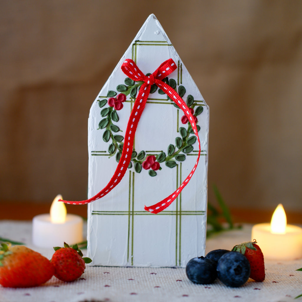 The Mistletoe House (M)